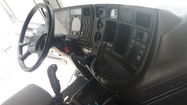 Scania 124 420 la nz 6x2 - Foto 6