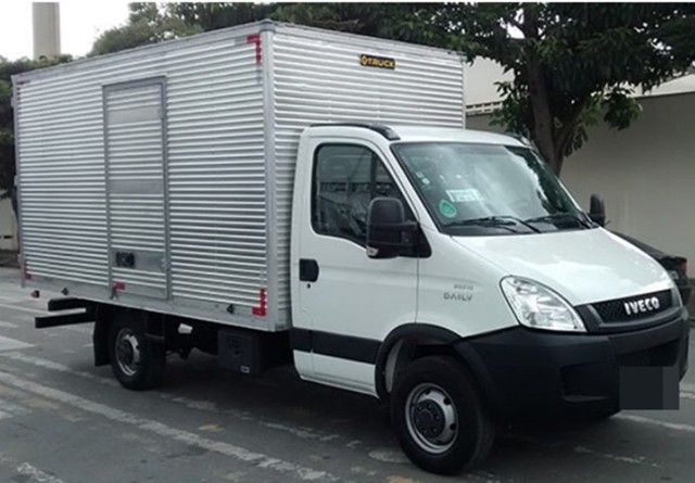 IVECO 35S14 BAÚ 2015