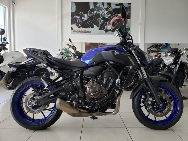 YAMAHA MT-07
