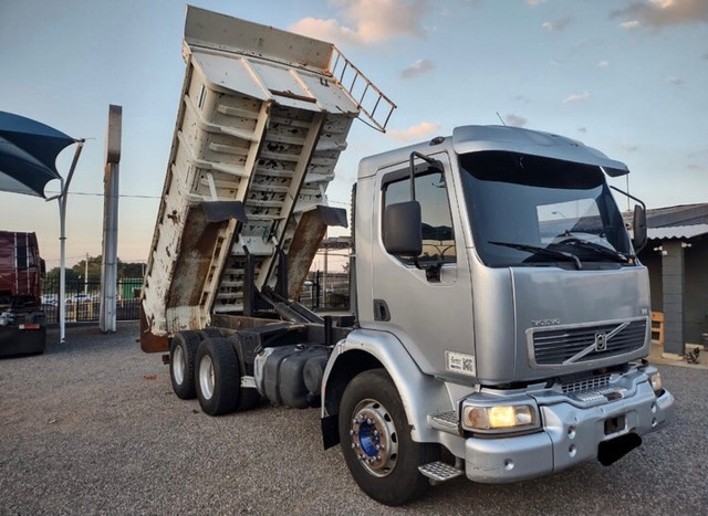 VOLVO VM 206