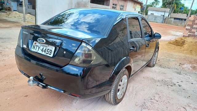 VENDO FIESTA 2011 SEDAN 4 PORTAS