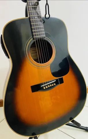 Violao Yamaha folk modelo raro FG-520 TBS impecável - Livros e