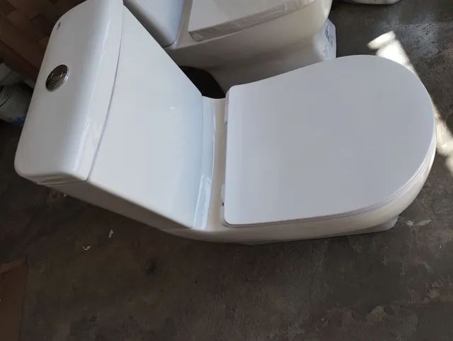 Kit vaso sanitário e cx acoplada e assento slim celite  - Foto 3