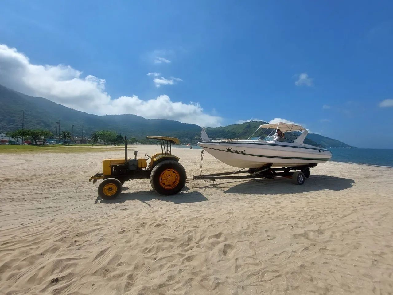 Lancha e Barcos (Vagas)
