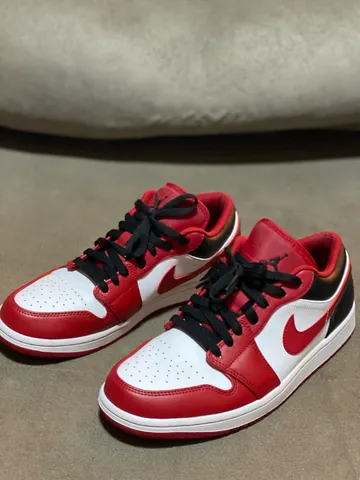 Jordan 1 low chicago tam 42