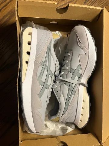 Tênis Asics Jogger x81 
