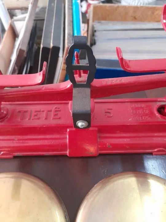 Balança  Antiga de Ferro Fundido 5 kgs - Foto 4