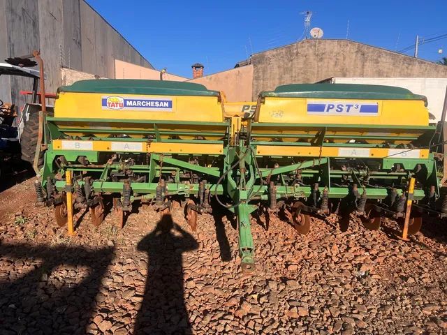 Vendo Plantadeira tatu  - Foto 2