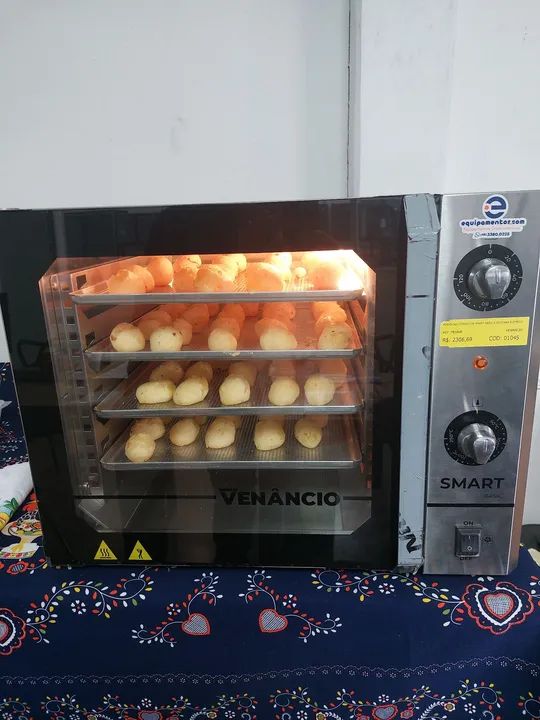 Forno industrial turbo elétrico 4 assadeiras Venâncio 