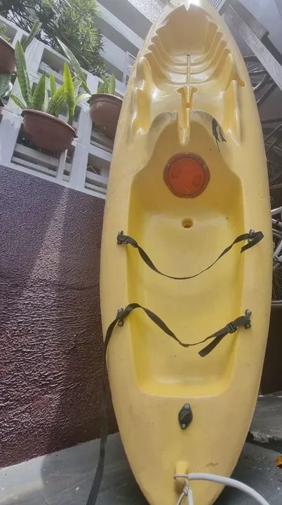 Caiaque Amarelo para Aventuras Aquáticas - Foto 3