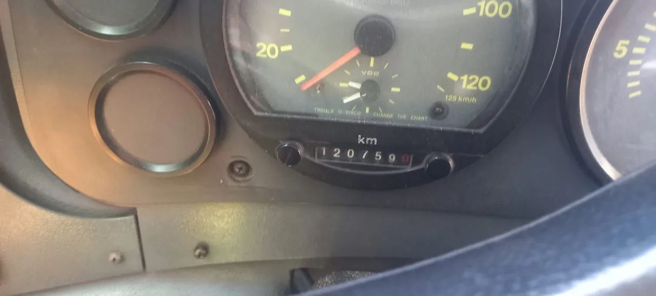 Ônibus em ótimo estado - Foto 6