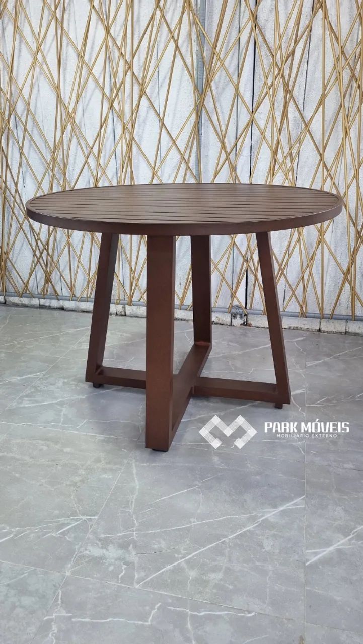 Mesa de alumínio ripada 1.0 metro