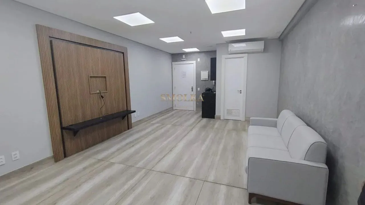Sala comercial para locação na SC-401, no bairro Saco Grande, em Florianópolis/SC.