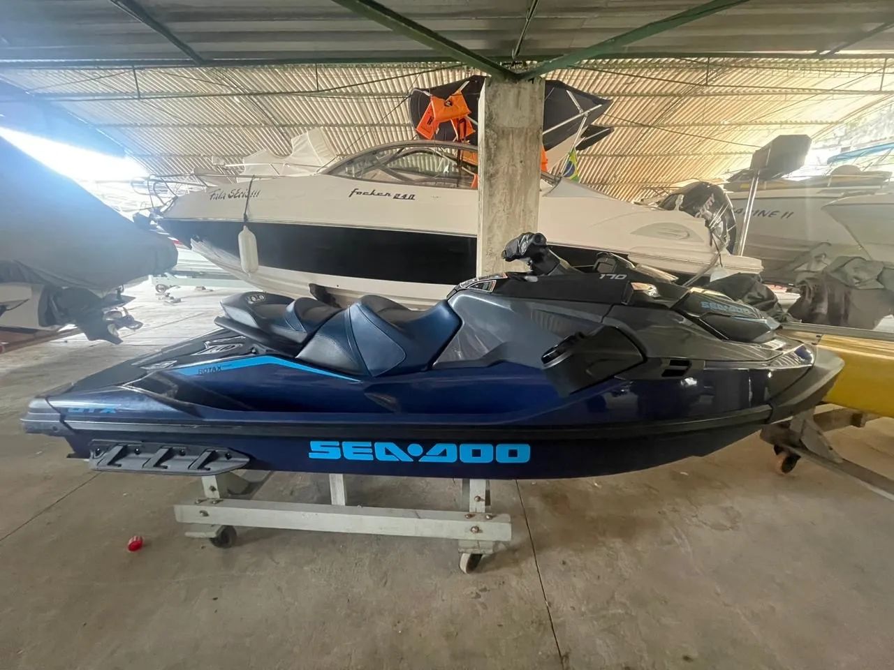 Jet ski sea doo GTX170