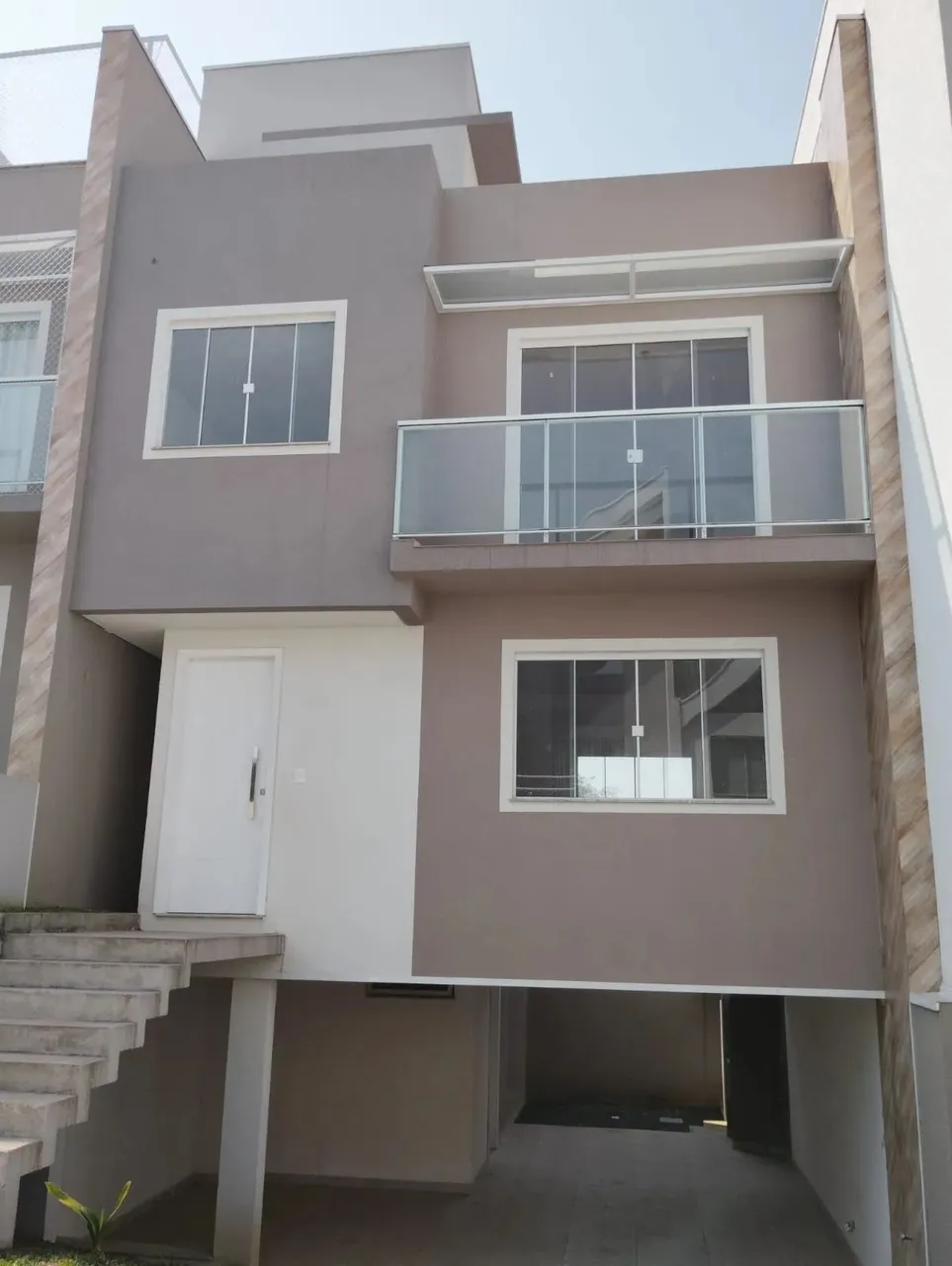 Sobrado em condomínio fechado com 209 m² com 3 quartos em Campo Comprido - Curitiba - PR