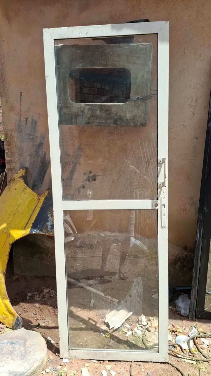 Vende-se essas portas e grade  - Foto 2