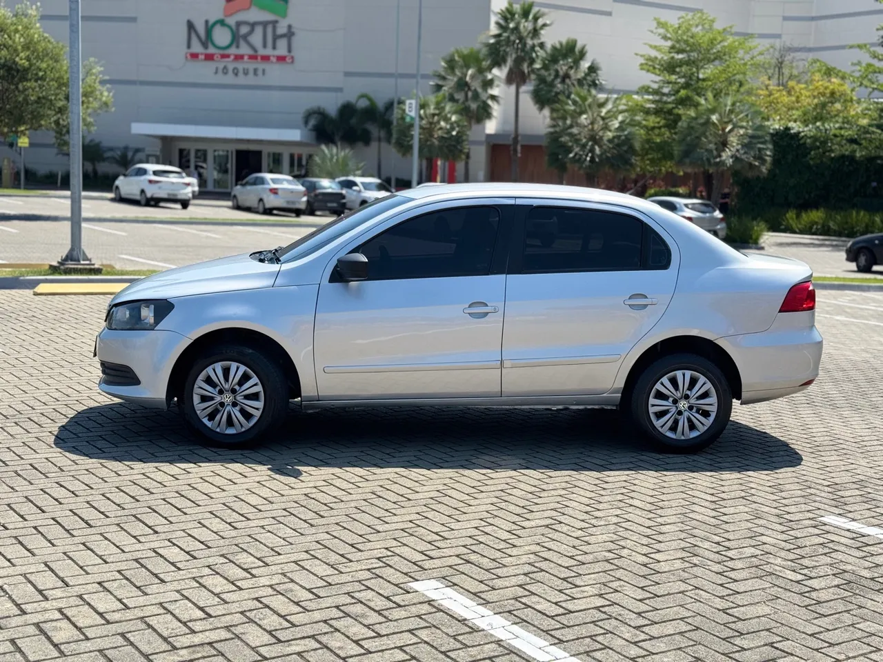 Volkswagen Voyage 2015 Usados e Novos