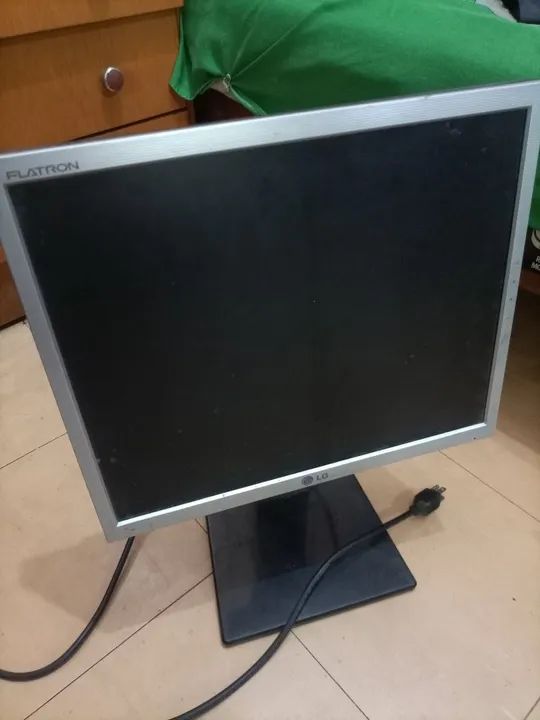 Monitor LG Flatron 17 polegadas