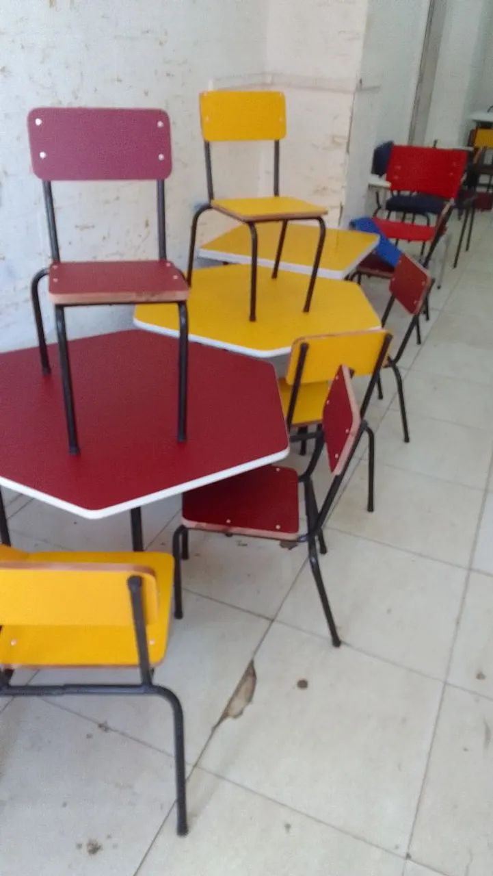 Conjuntos mesas infantil coloridas64962149495170123