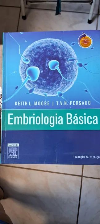 Vendo 4 livros de veterinária  - Foto 2