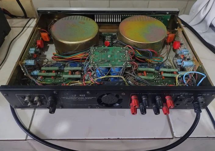 AMPLIFICADOR NASHVILE NA 2200PRO - Foto 3