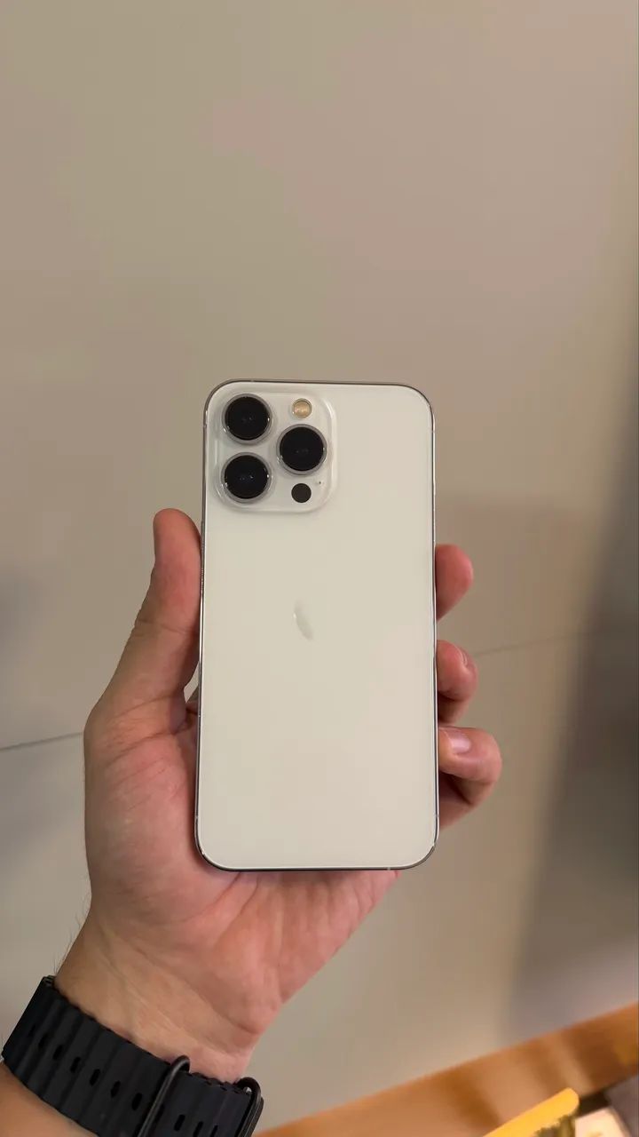 iPhone 13 PRO 256GB Silver, Seminovo sem detalhes, Garantia