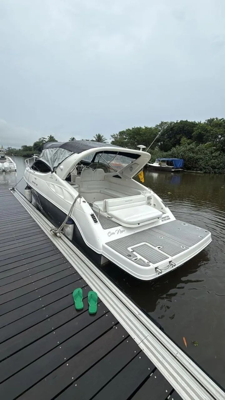 Lancha Panthom Schefer 300 Ano 2012  Motor 2 X Mercruiser 4.5 V6 Mp - Foto 5