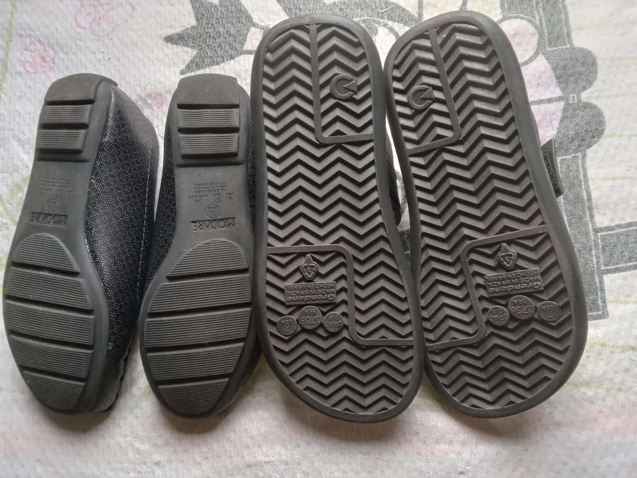 Vendo sapato Feminino tamanho 35 valor 50 Masculino tamanho 37 valor 80