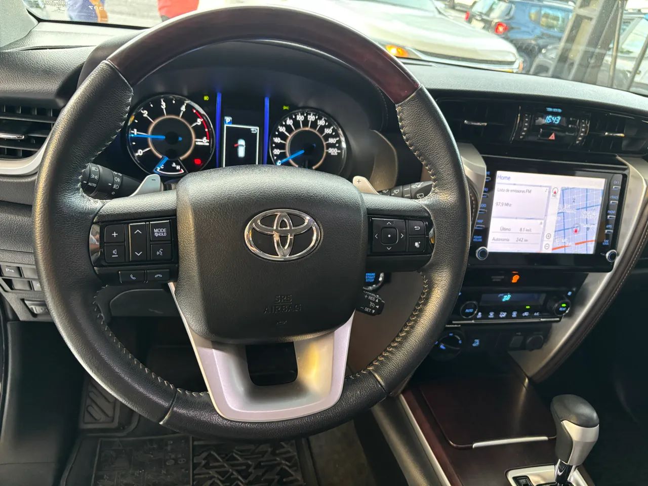Toyota Hilux Sw4 2.8 Srx 4X4 7 Lugares 16V Turbo Intercooler Diesel 4P Automático - Foto 5