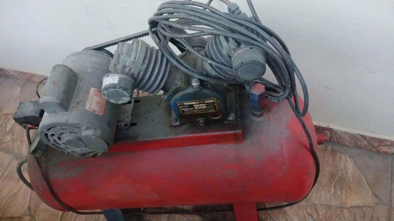 Vende-se um compressor Schulz - Foto 2