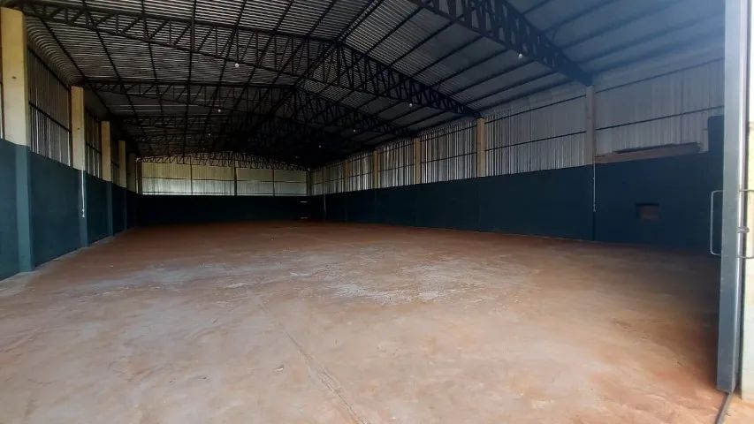 Aluga-se Barracão Comercial com Localização Estratégica! - Foto 5
