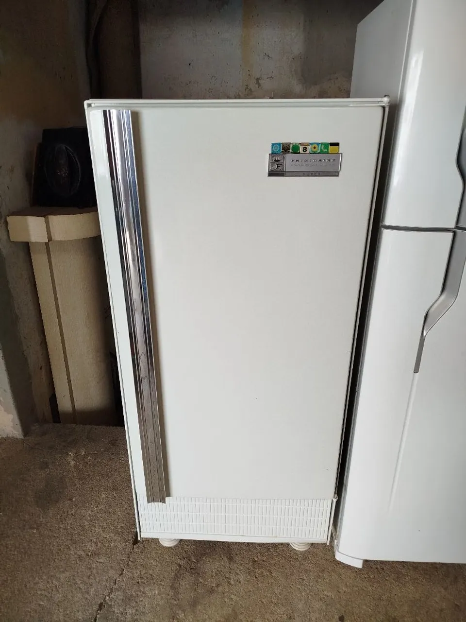 Geladeira Frigidaire