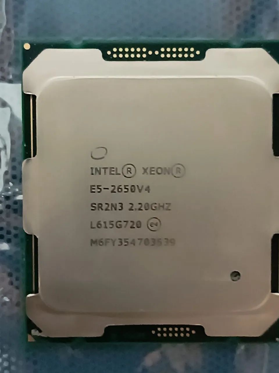 Processador Intel Xeon E5-2650v4