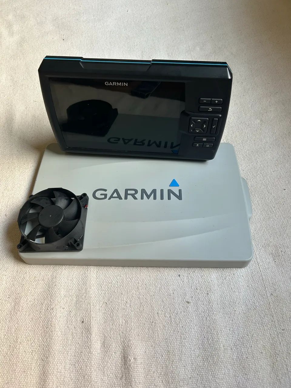Sonar Gps Garmin Striker Vivid 7cv + Gt20 - Foto 2