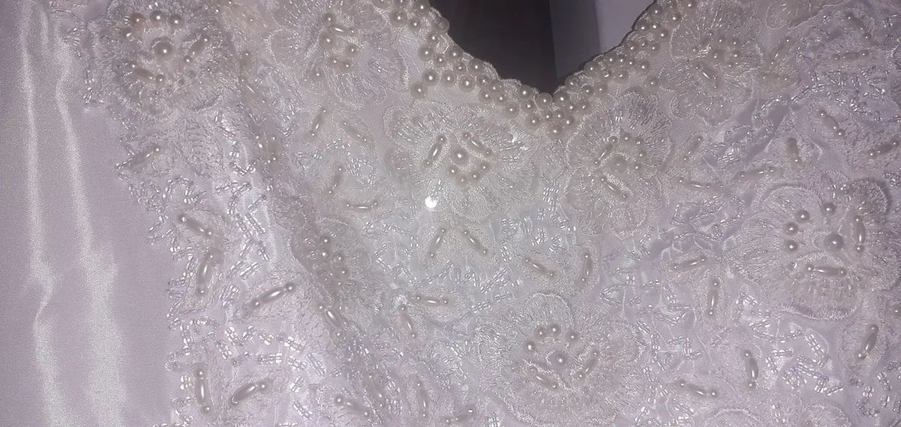 Vestido para Dama,bordado em pedraria - Foto 3
