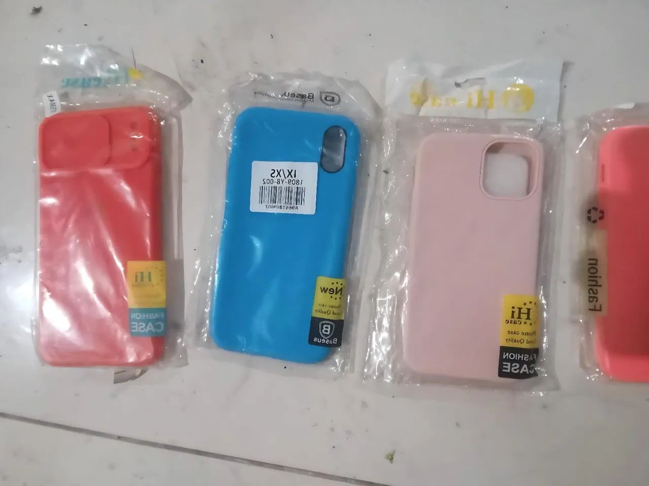 Capas iPhone 4 a 12 - Varias cores - Foto 2