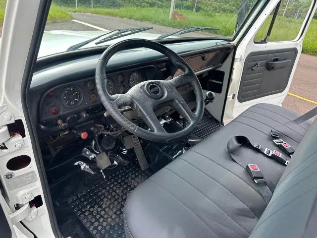 Ford F11000 Caçamba - Ano 91 !!! - Foto 12