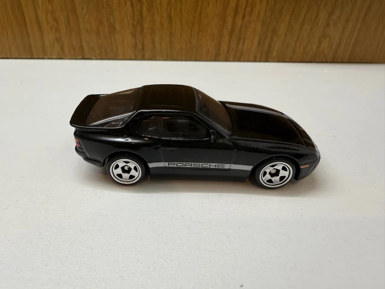 Hot Wheels - Porsche 944 Turbo