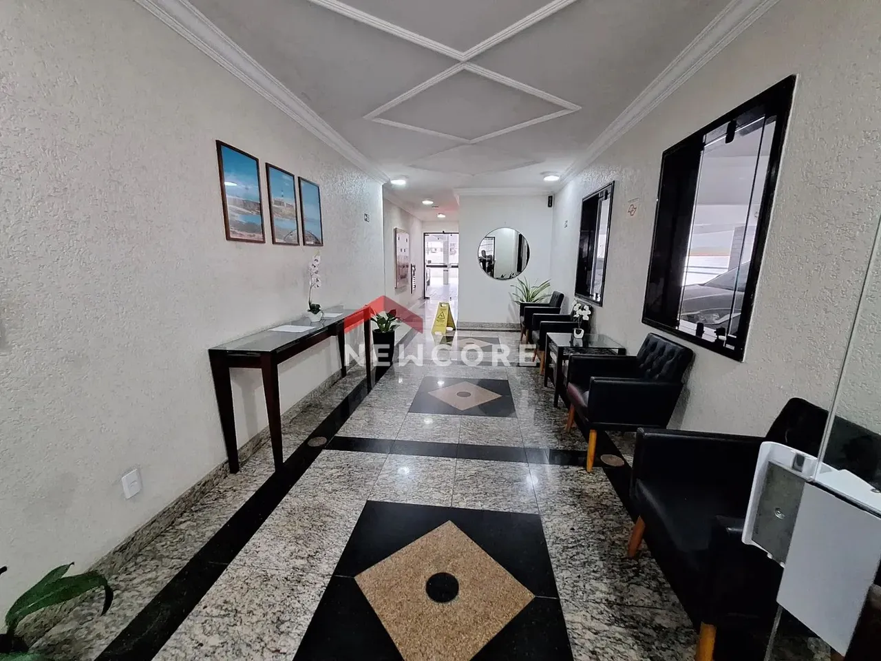 Apartamento em Rua Colômbia - Guilhermina - Praia Grande/SP