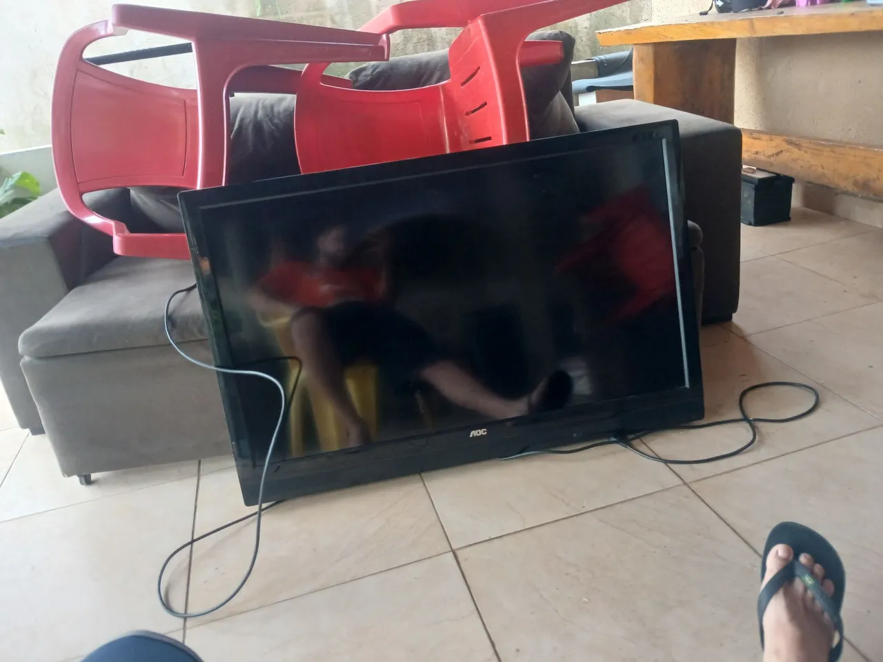 TV AOC 32 polegadas