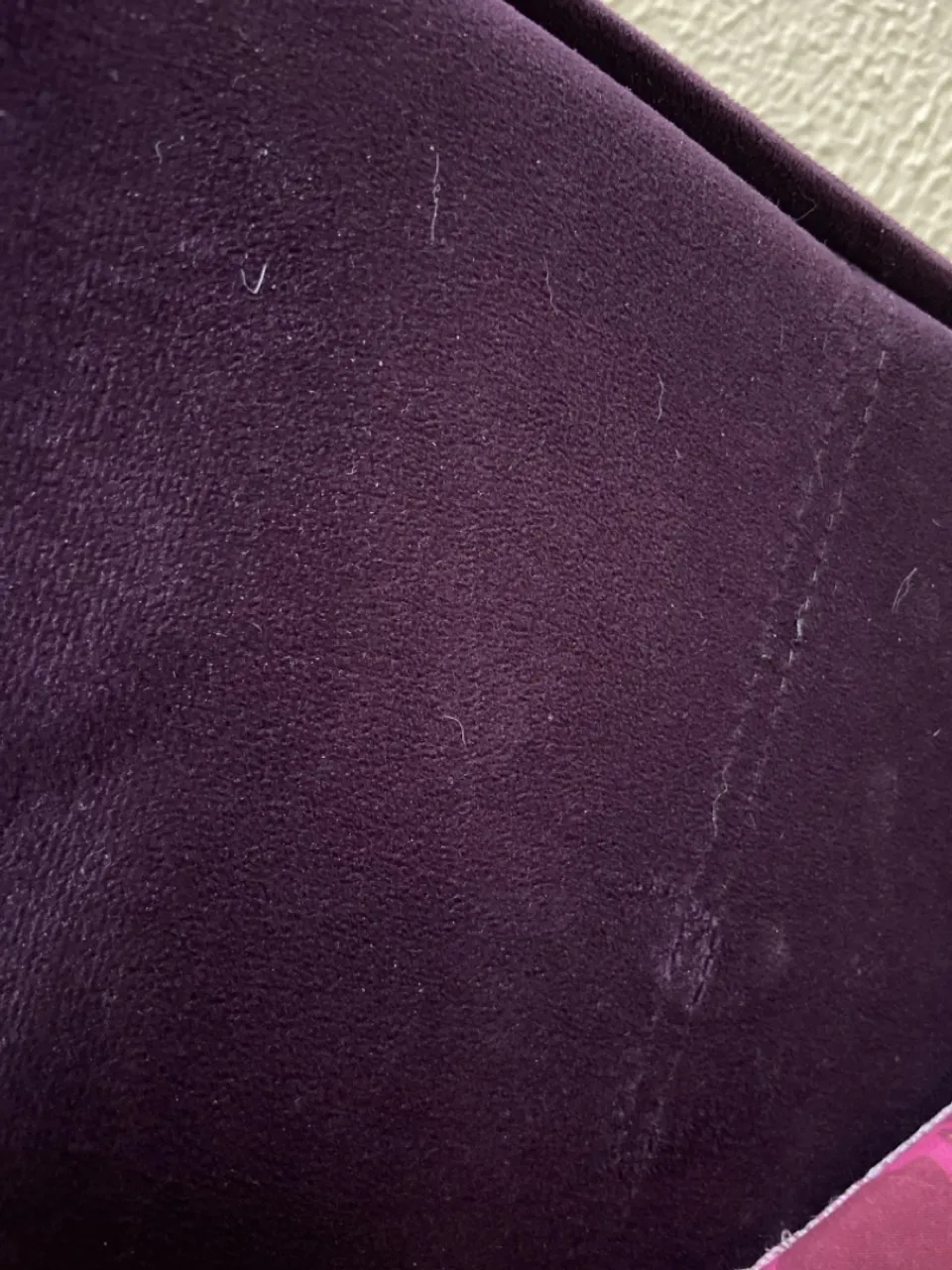 Troca de sofá de Veludo Roxo por cama casal