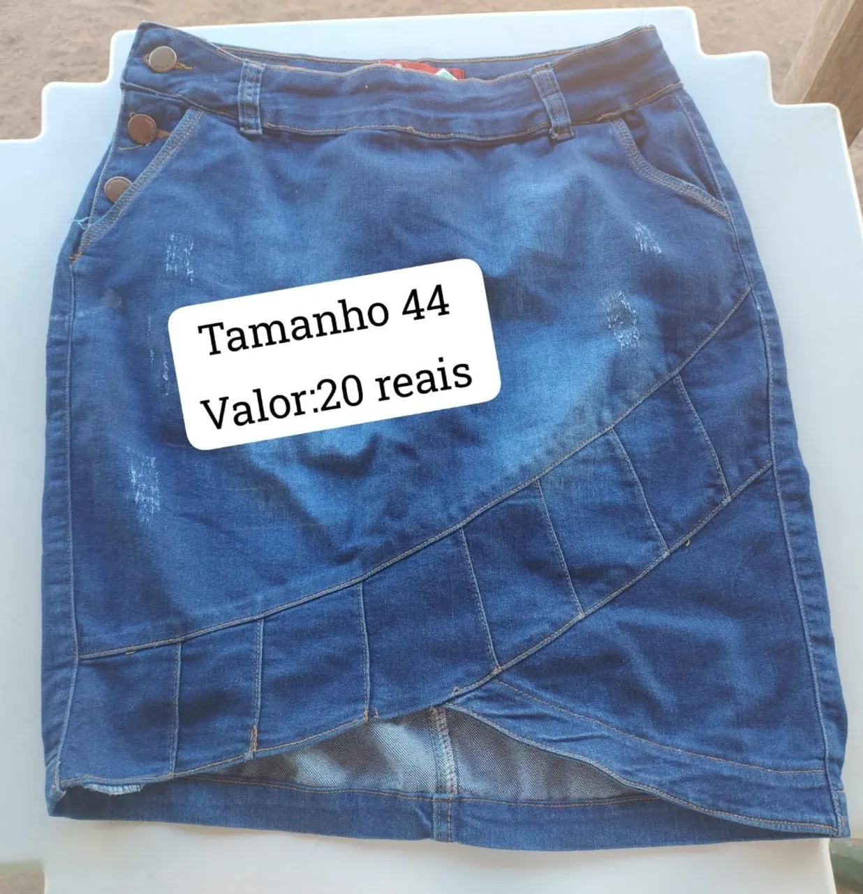 Saia Jeans 44 - R$ 20