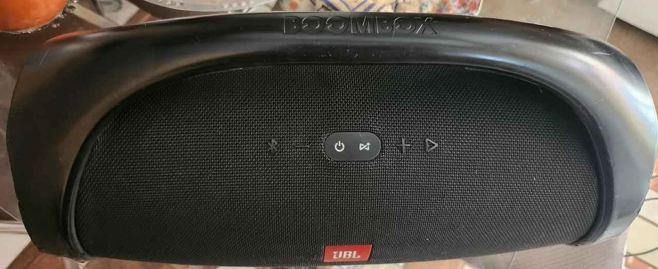 JBL Boombox 1 original nao troco