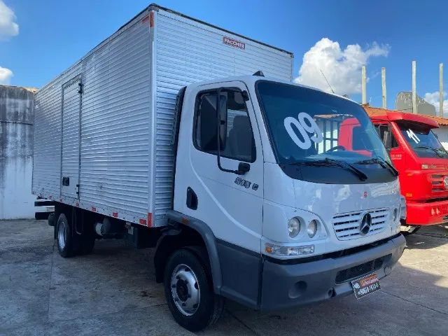 MB ACCELO 915c BAÚ - Foto 5