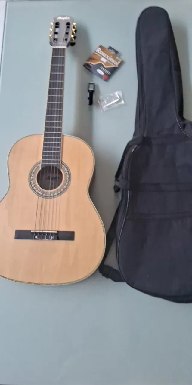 Violão Clássico Completo com Capa e Acessórios