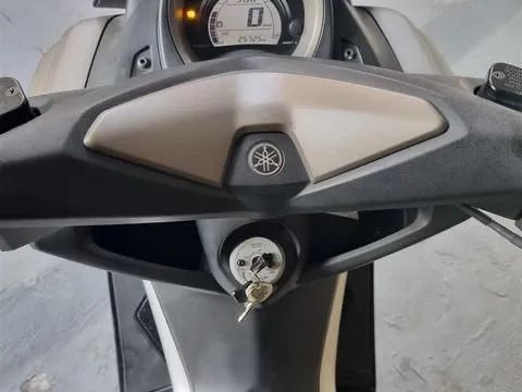 Yamaha  N Max 2017 - Foto 4