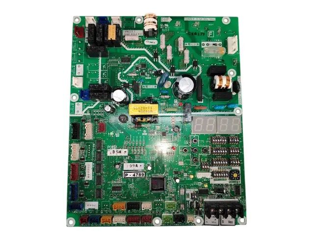 Placa para Condensadora - Hitachi (17F17258A) 18 HP