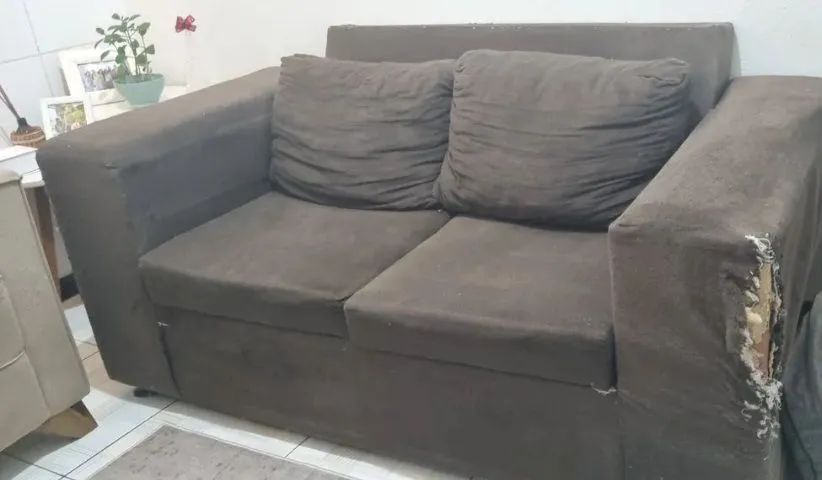 Sofá 2 lugares simples - USADO
