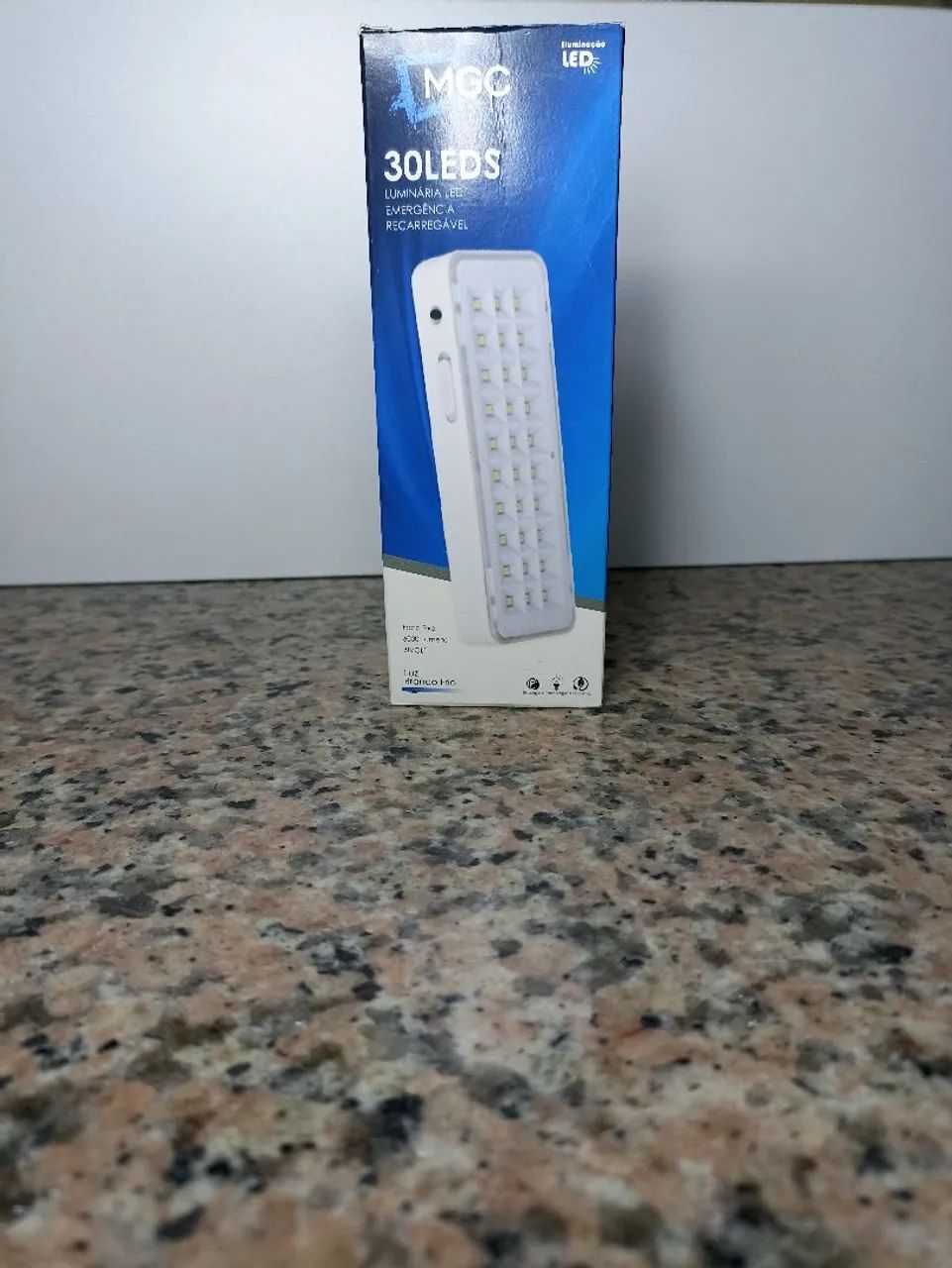 Luminária LED 30 LEDs Portátil Recarregável - Foto 2