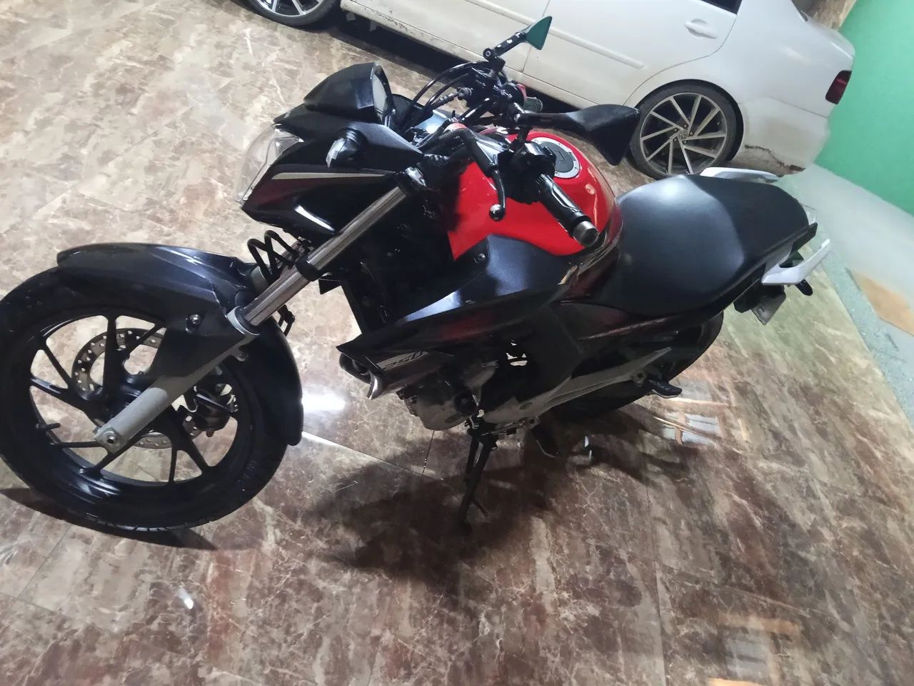 Cb 250 - Foto 3
